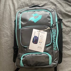 DeMarini Spectre softball/baseball bag